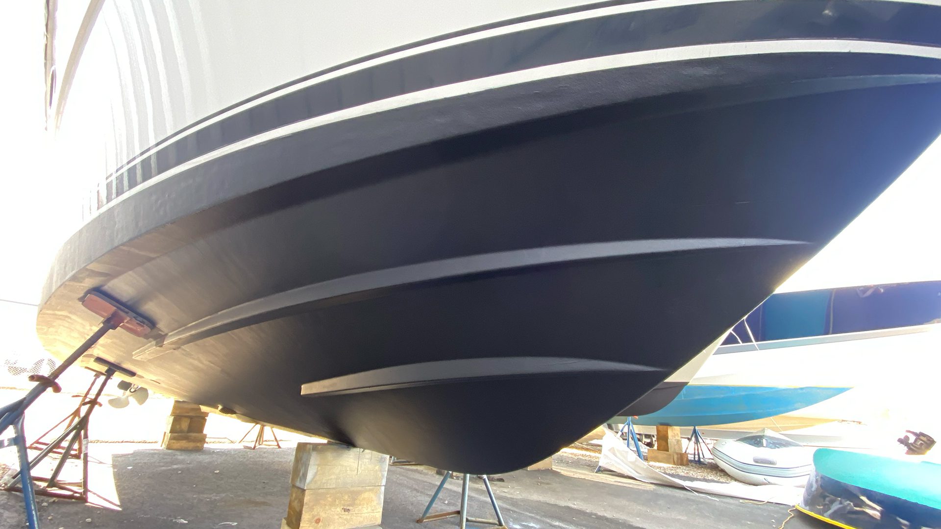 2020 Boat Hull Color Trends 